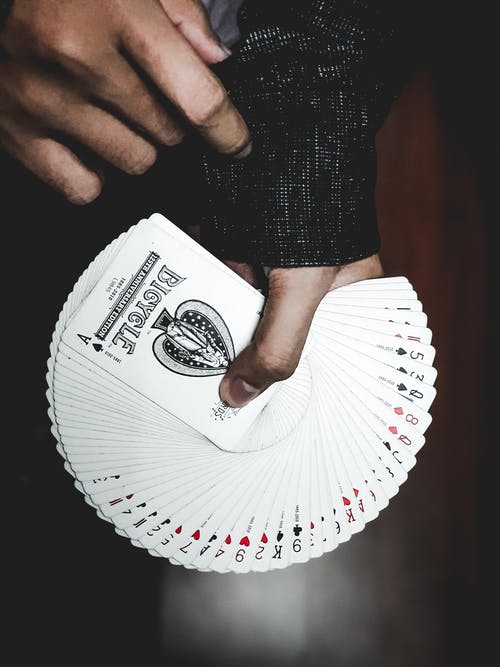Foldable effectively around texas holdem with 2021